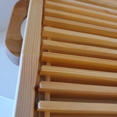 Skärbräde brödgaller mellan