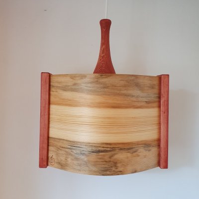 Fönsterlampa stor röd släckt