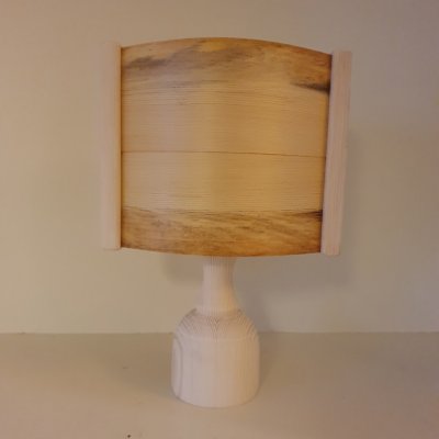 Bordlampa skeppet mellan vit släckt