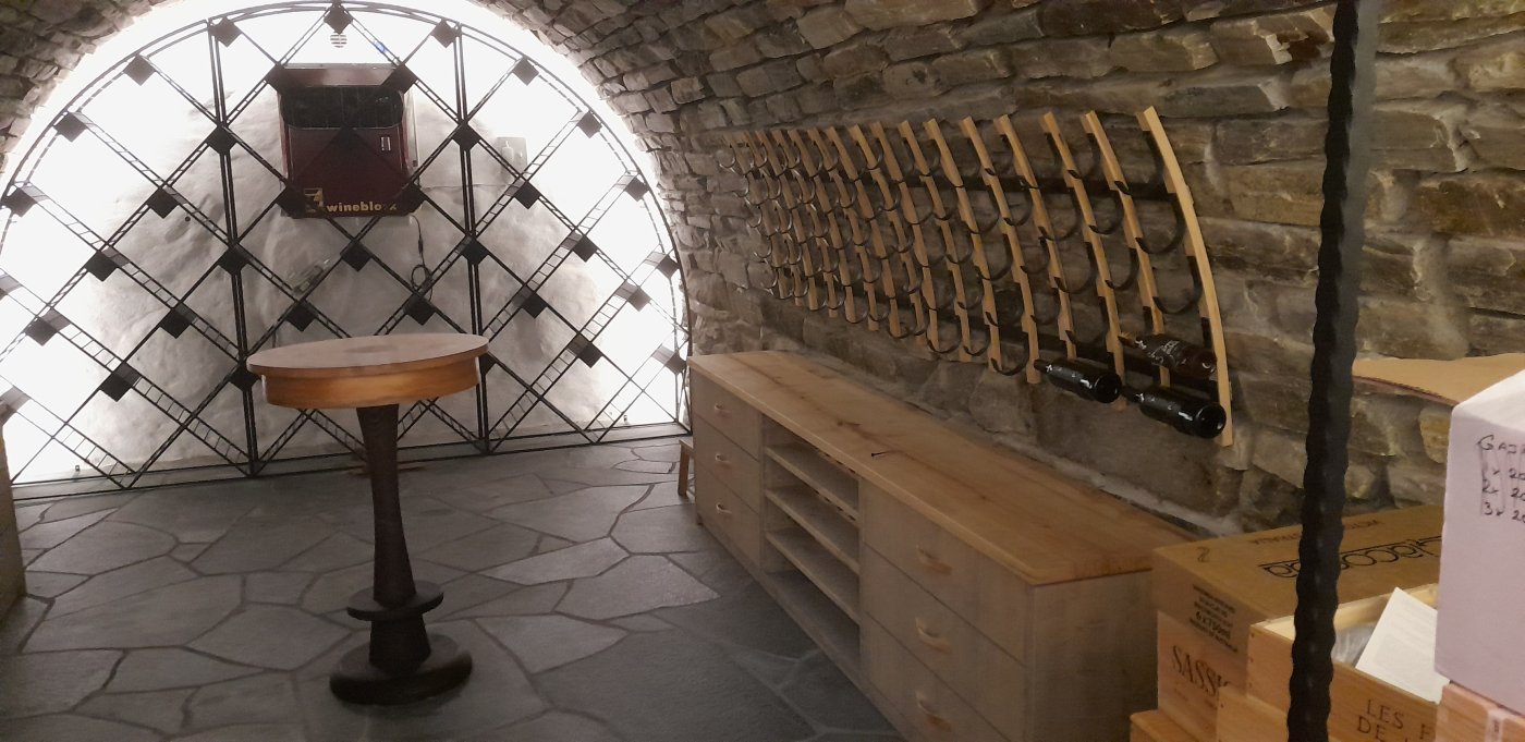 Inredning vinkällare